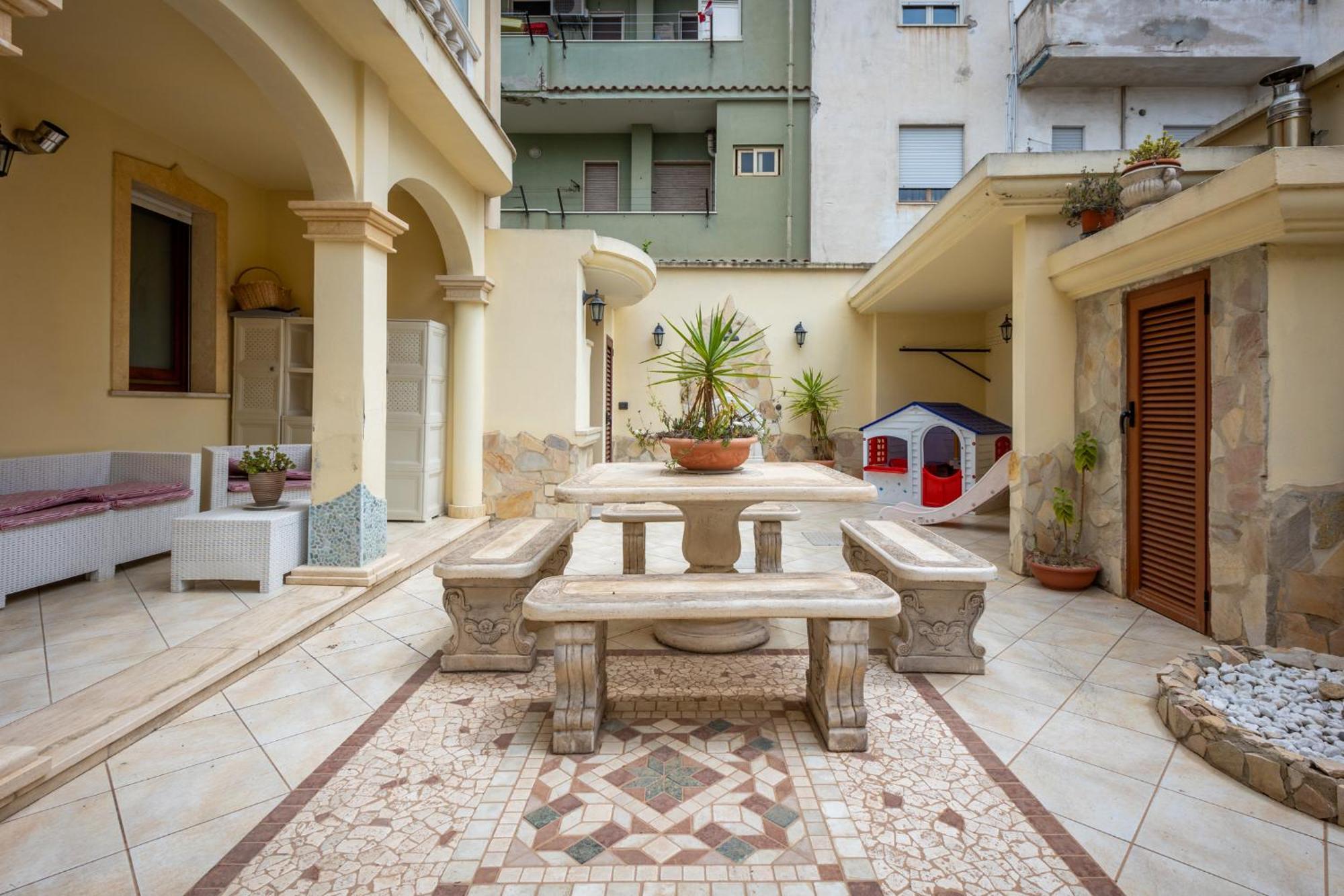 Apartamento La Casa Di Tonina Quartu SantʼElena Exterior foto
